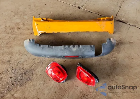 2018 Mini Cooper z USA, uszkodzony, nr VIN WMWXU1C59J2F79110